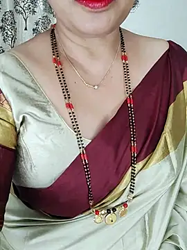 Snapshot of Indian_desi_wife chatting on 22, 6, 2026 Indian desi wife online show from 22, 6, 2026