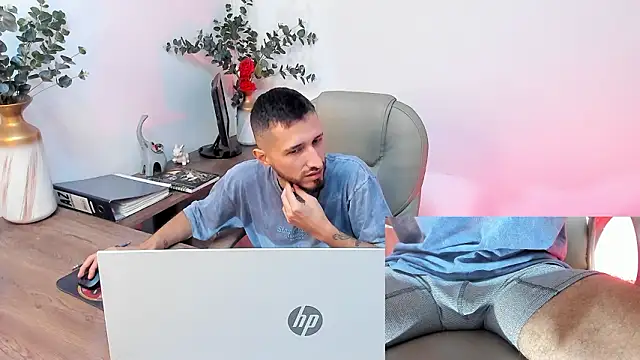 sam bisex online show from 25, 2, 2026