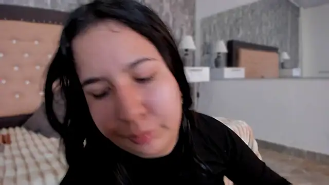 Lia sarahi online show from 26, 10, 2025