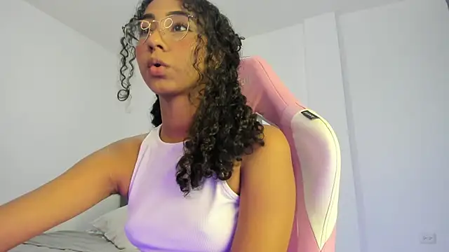 Snapshot of khaliope chatting on 22, 3, 2026 khaliope online show from 22, 3, 2026