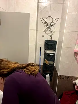 DienkaGreen online show from 4, 12, 2025