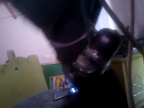 Snapshot of Wero4200 chatting on 15, 10, 2025 Wero4200 online show from 15, 10, 2025