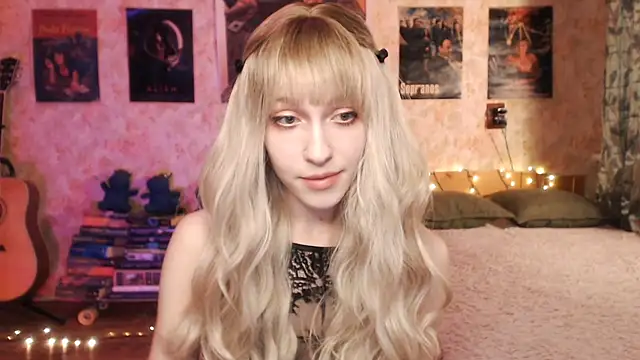 Snapshot of Friendly_Ellie chatting on 9, 1, 2025 Friendly Ellie online show from 9, 1, 2025