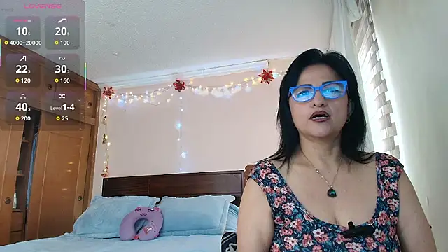 ISABEEL SOFIA01 online show from 17, 3, 2026