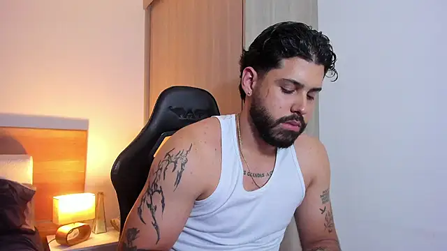 Justyn Torres online show from 11, 3, 2025