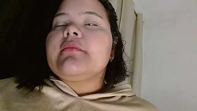 Snapshot of sexychubby___ chatting on 9, 2, 2025 sexychubby    online show from 9, 2, 2025