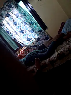 Snapshot of Adityagj123 chatting on 11, 10, 2025 Adityagj123 online show from 11, 10, 2025