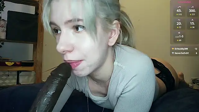 Snapshot of cruellagoth666 chatting on 22, 4, 2026 cruellagoth666 online show from 22, 4, 2026