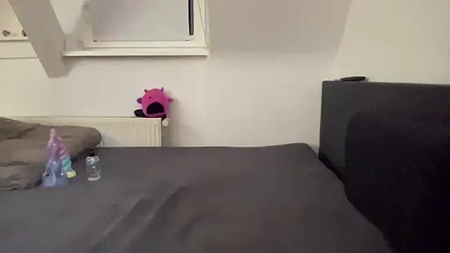 Femboykitten01 online show from 1, 3, 2025