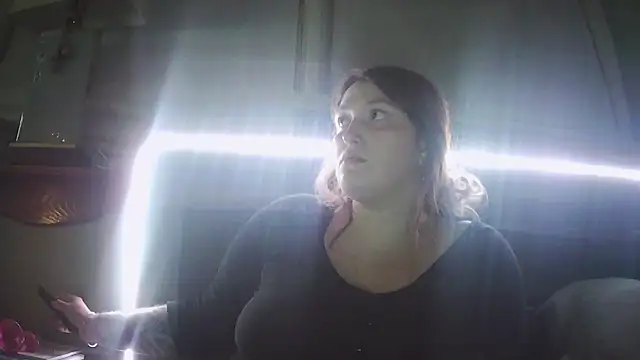Snapshot of Angelk43 chatting on 5, 6, 2026 Angelk43 online show from 5, 6, 2026
