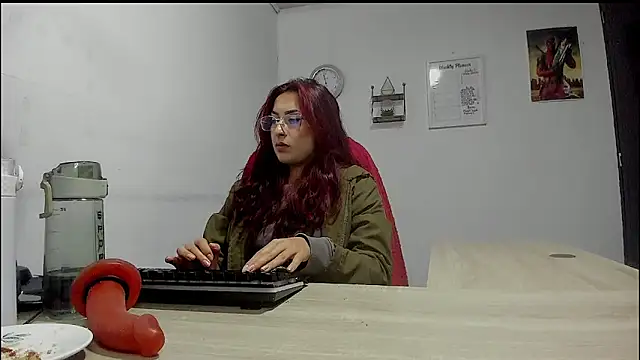 Scarlett Sen online show from 18, 2, 2025