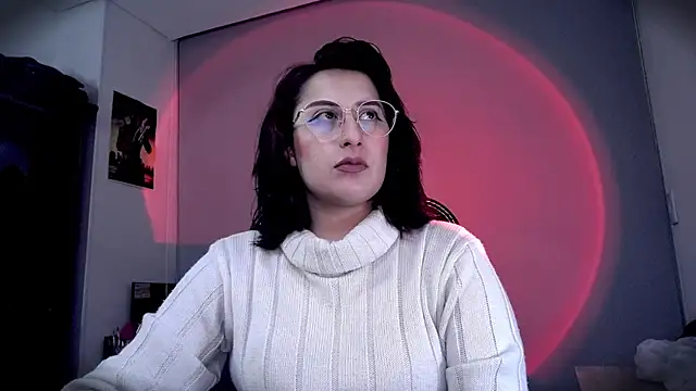 Snapshot of Scarlett_Sen chatting on 13, 5, 2026 Scarlett Sen online show from 13, 5, 2026