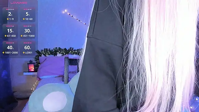 Misty Shadow online show from 19, 12, 2025