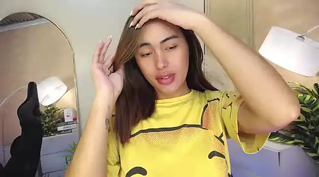 Snapshot of HeavenlyStar chatting on 4, 3, 2025 HeavenlyStar online show from 4, 3, 2025