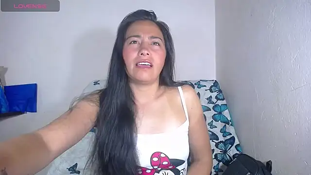 Snapshot of hanna_girl21 chatting on 7, 2, 2025 hanna girl21 online show from 7, 2, 2025