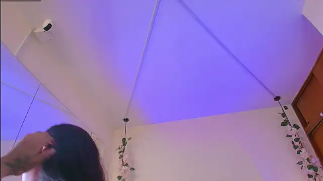 Snapshot of Athompzon chatting on 16, 4, 2026 Athompzon online show from 16, 4, 2026