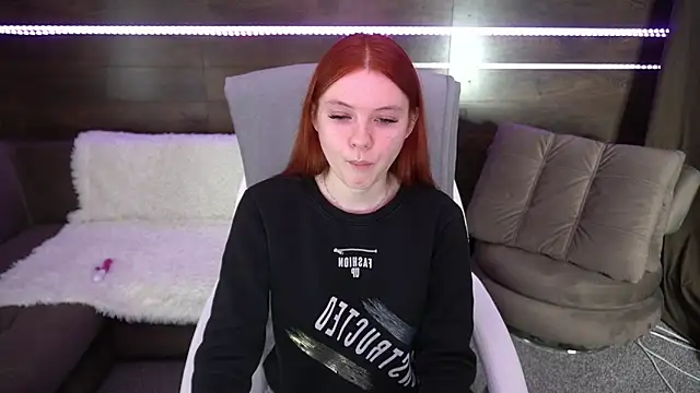 Snapshot of MaRich_Ka chatting on 15, 12, 2024 MaRich Ka online show from 15, 12, 2024