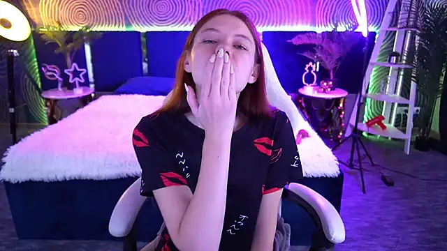 Snapshot of MaRich_Ka chatting on 10, 9, 2025 MaRich Ka online show from 10, 9, 2025