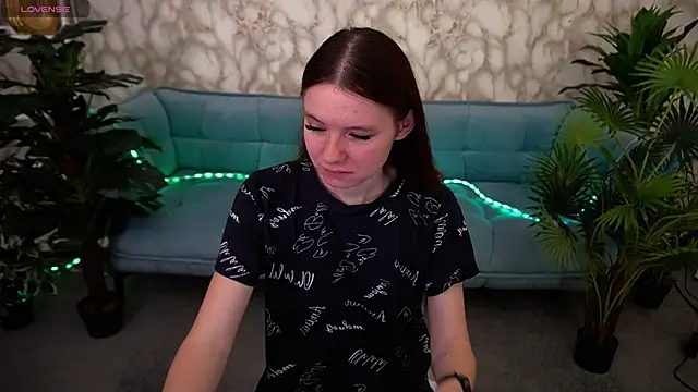 Snapshot of MaRich_Ka chatting on 1, 10, 2025 MaRich Ka online show from 1, 10, 2025