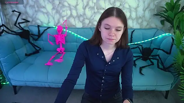 Snapshot of MaRich_Ka chatting on 30, 10, 2025 MaRich Ka online show from 30, 10, 2025