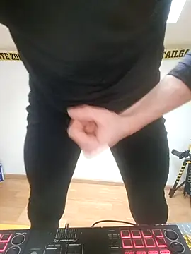 Snapshot of utoopia777 chatting on 9, 2, 2026 utoopia777 online show from 9, 2, 2026