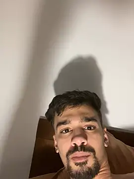 Snapshot of Hermanooooooo chatting on 2, 1, 2025 Hermanooooooo online show from 2, 1, 2025