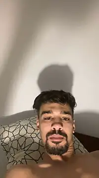 Snapshot of Hermanooooooo chatting on 15, 1, 2025 Hermanooooooo online show from 15, 1, 2025