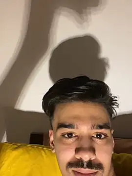 Snapshot of Hermanooooooo chatting on 14, 3, 2025 Hermanooooooo online show from 14, 3, 2025