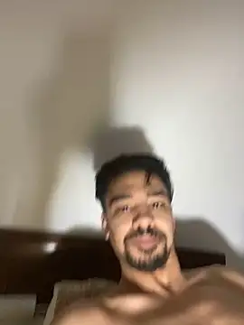 Snapshot of Hermanooooooo chatting on 2, 4, 2026 Hermanooooooo online show from 2, 4, 2026