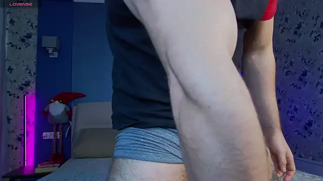 Arilas  online show from 1, 1, 2025