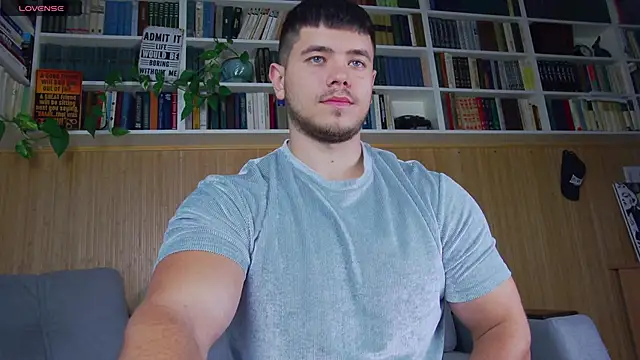 Arilas  online show from 17, 9, 2025