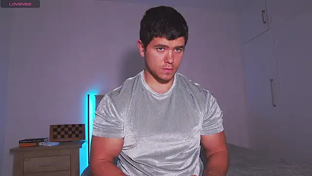 Snapshot of Arilas_ chatting on 8, 3, 2026 Arilas online show from 8, 3, 2026