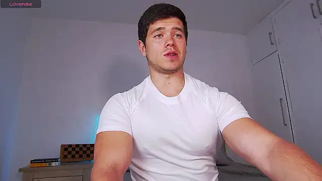 Snapshot of Arilas_ chatting on 20, 3, 2026 Arilas online show from 20, 3, 2026