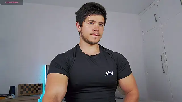 Snapshot of Arilas_ chatting on 4, 4, 2026 Arilas online show from 4, 4, 2026