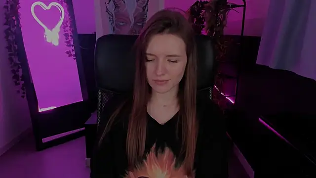 Snapshot of JennyDens chatting on 15, 1, 2025 JennyDens online show from 15, 1, 2025