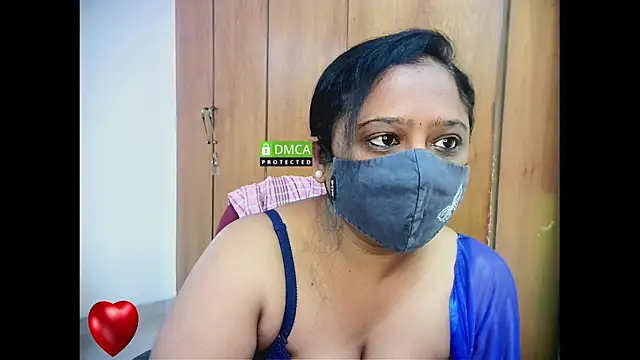 sexynayan23 online show from 18, 7, 2026