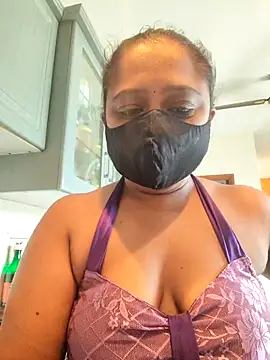 sexynayan23 online show from 22, 7, 2026