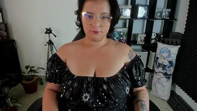 aika-dreams online show from 21, 12, 2024