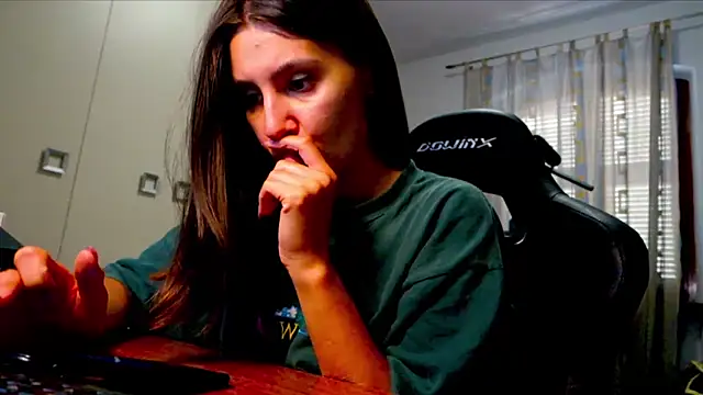 GodlyTheia online show from 15, 10, 2025