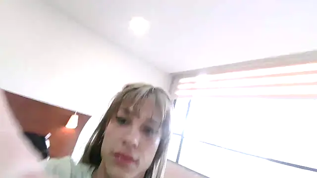 Snapshot of stormytt_ chatting on 19, 4, 2026 stormytt online show from 19, 4, 2026