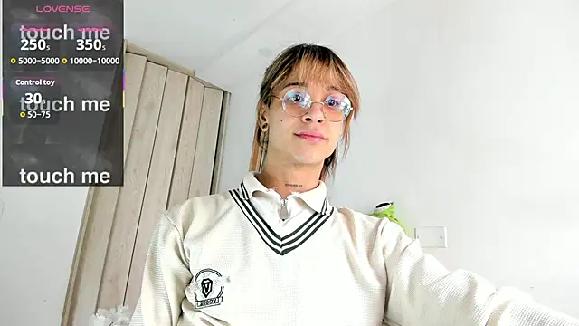 Snapshot of stormytt_ chatting on 6, 8, 2026 stormytt online show from 6, 8, 2026