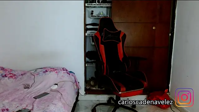 Snapshot of dickmaximum chatting on 21, 4, 2026 dickmaximum online show from 21, 4, 2026