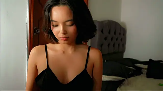 Snapshot of Irina_Grant chatting on 8, 2, 2025 Irina Grant online show from 8, 2, 2025