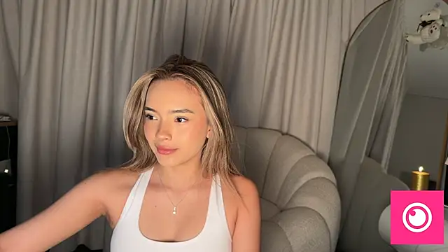 Snapshot of Irina_Grant chatting on 10, 3, 2026 Irina Grant online show from 10, 3, 2026