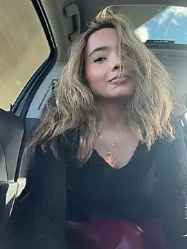 Snapshot of Irina_Grant chatting on 3, 4, 2026 Irina Grant online show from 3, 4, 2026