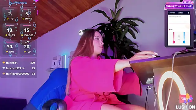 Snapshot of _asscutebig_ chatting on 12, 1, 2025  asscutebig  online show from 12, 1, 2025