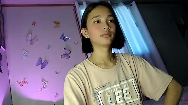 Snapshot of Angel_Morgan69 chatting on 8, 3, 2025 Angel Morgan69 online show from 8, 3, 2025