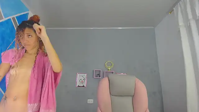 SexyLeilaa online show from 28, 12, 2024