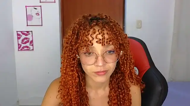 SexyLeilaa online show from 24, 10, 2025