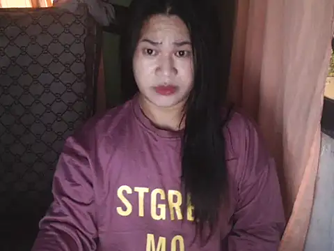 Snapshot of Hugeladycockmarga chatting on 16, 12, 2025 Hugeladycockmarga online show from 16, 12, 2025